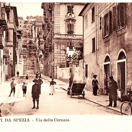 La Terrazza Della Lilli * La Spezia
